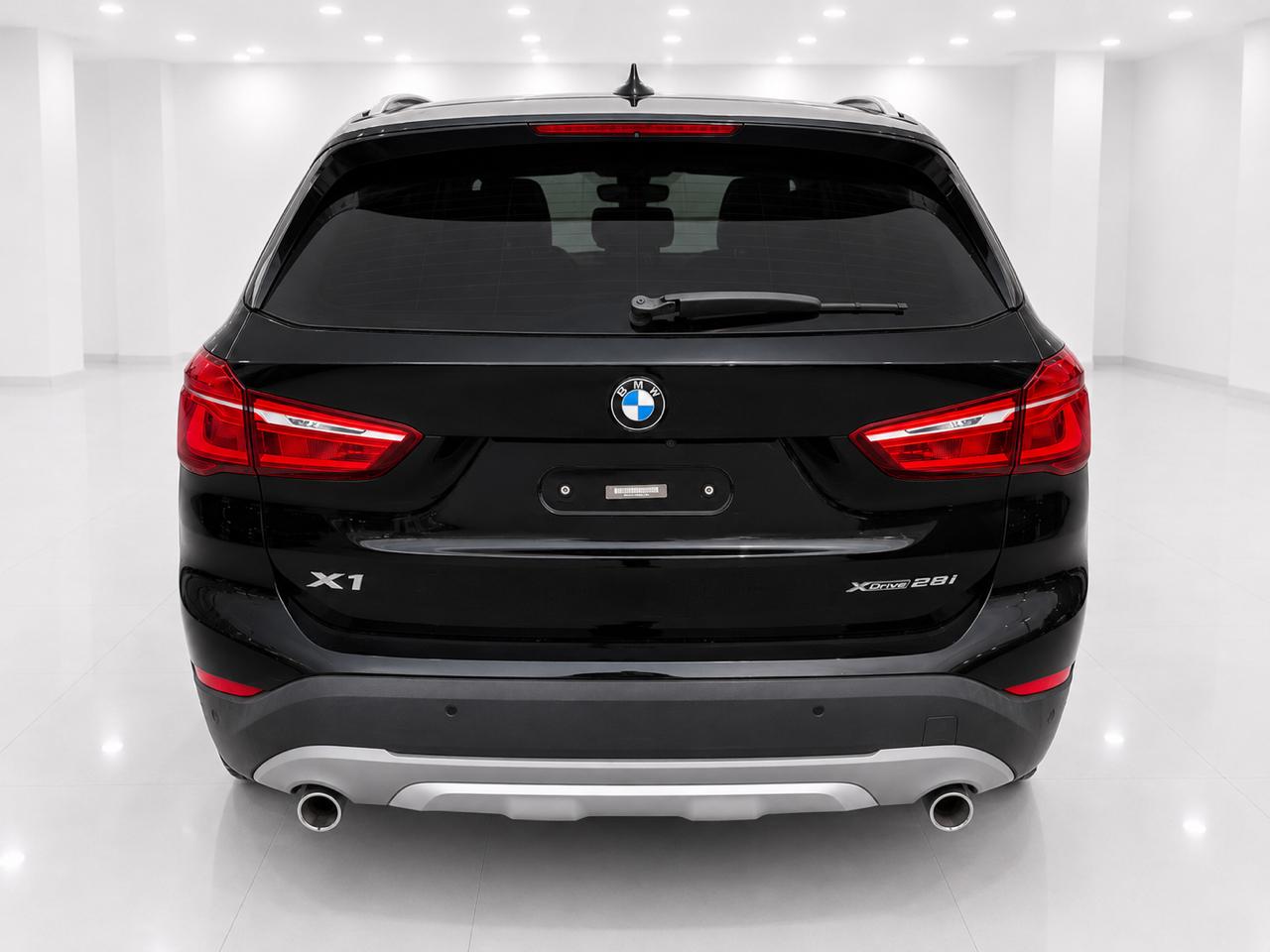BMW X1  2018