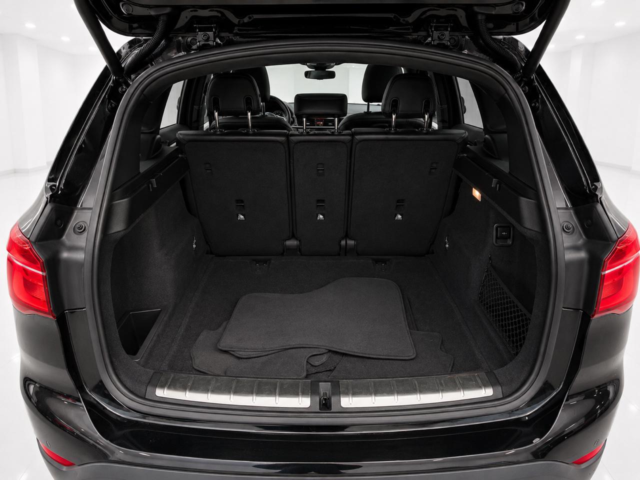 BMW X1  2018