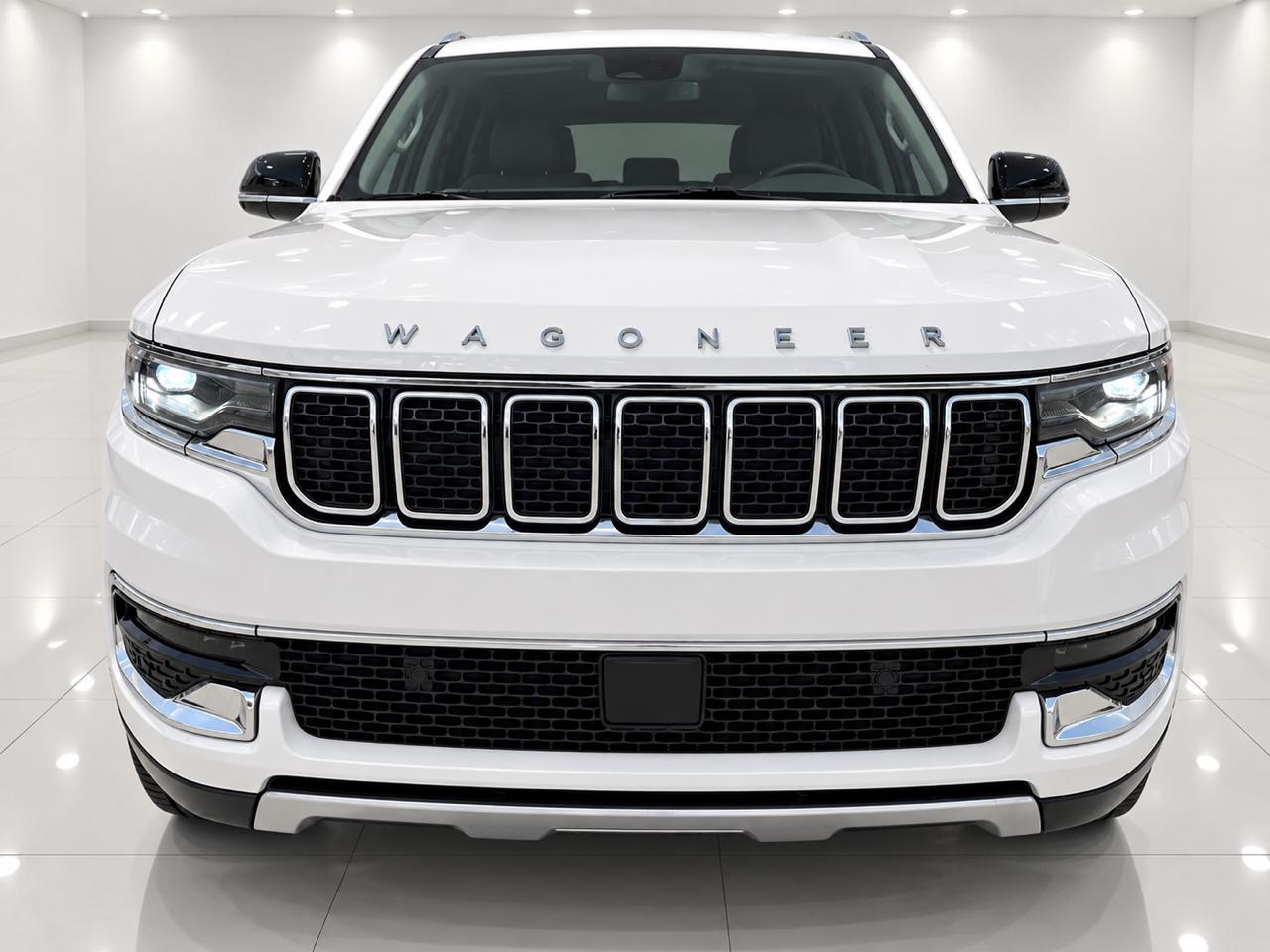 Jeep Wagoneer photo 6