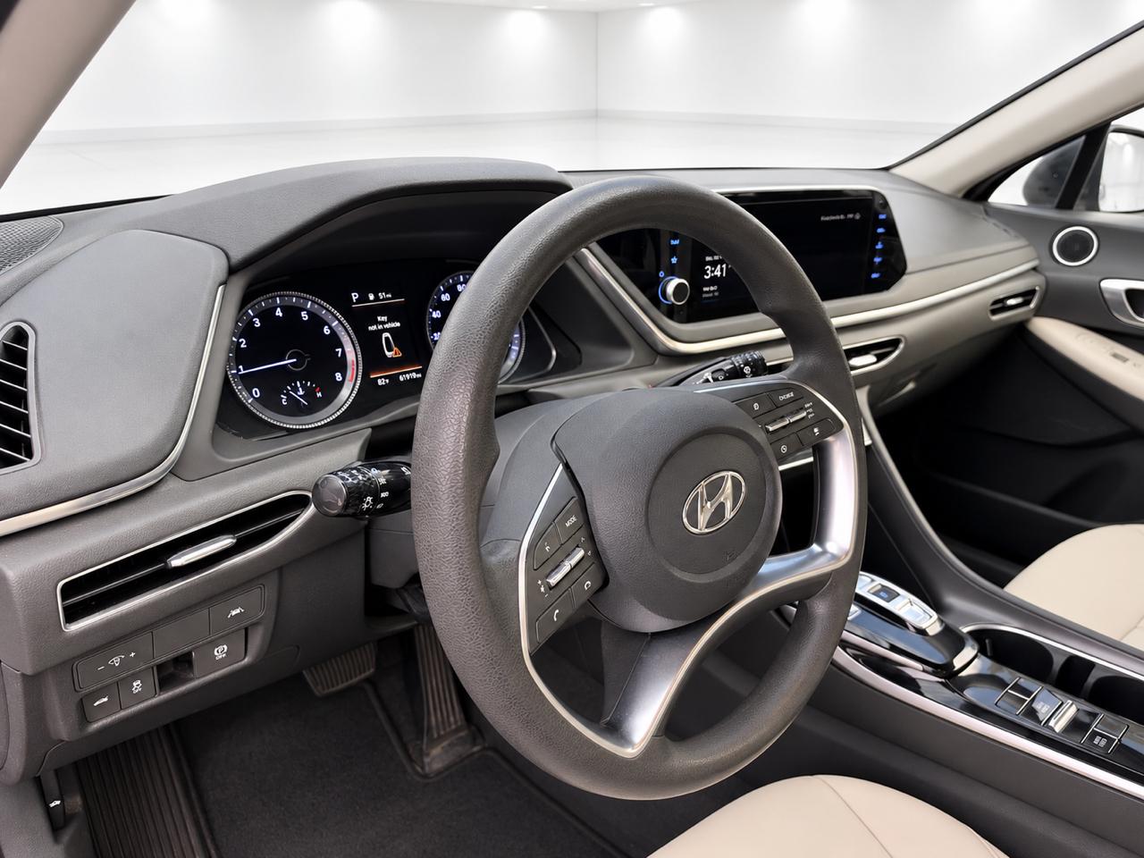 Hyundai Sonata SEL 2023