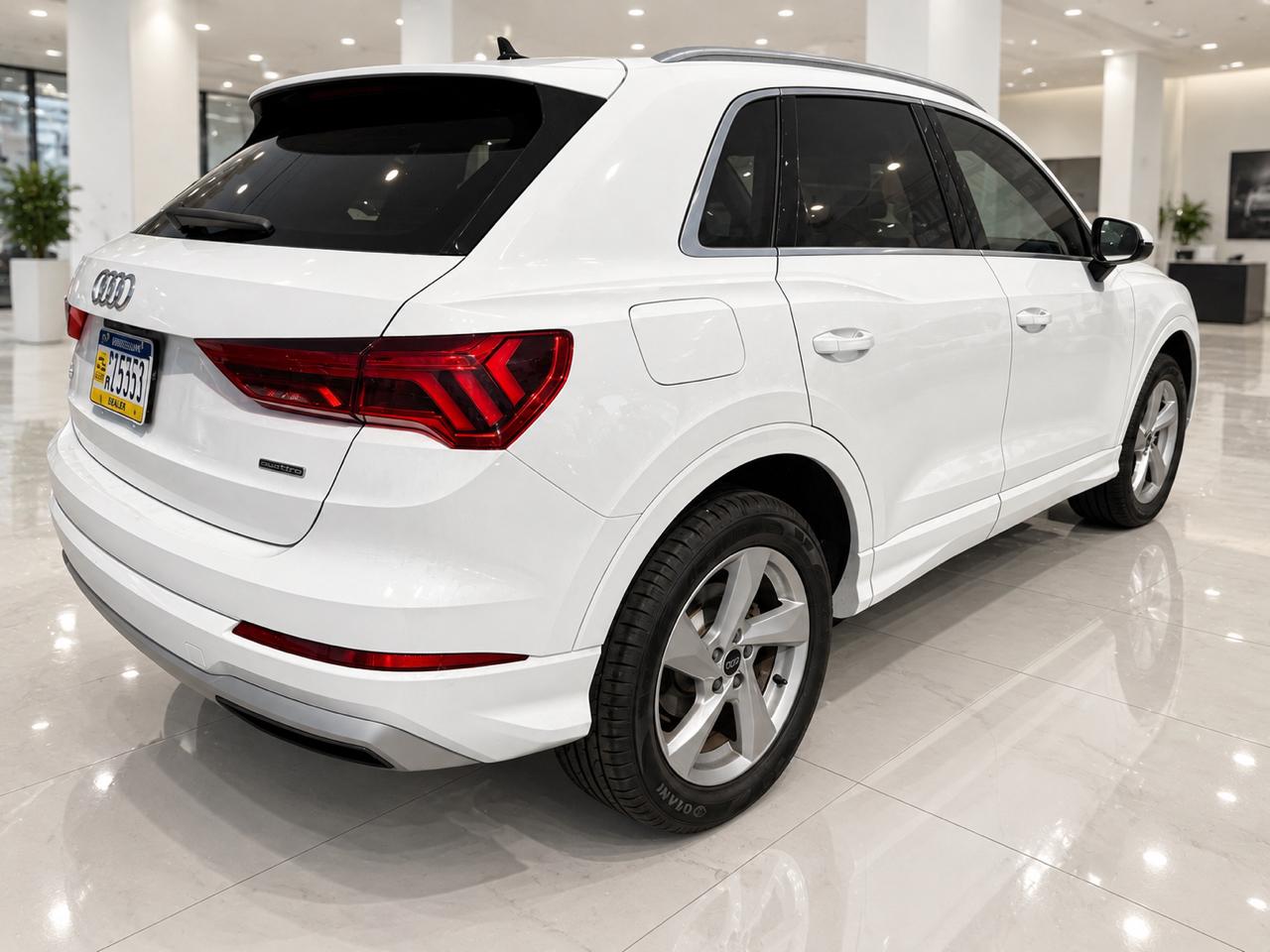 Audi Q3 photo 6