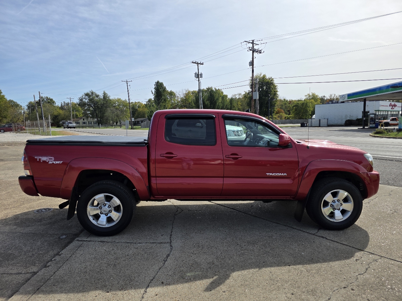 Toyota Tacoma Double Cab V6 4WD 2011