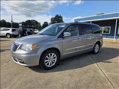 2016 Chrysler Town & Country 