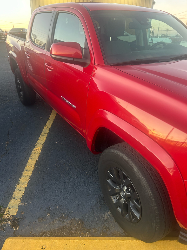 Toyota Tacoma 2WD Double Cab V6 AT SR5 (Natl) 2021