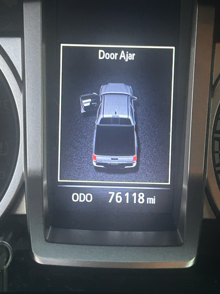 Toyota Tacoma 2WD Double Cab V6 AT SR5 (Natl) 2021