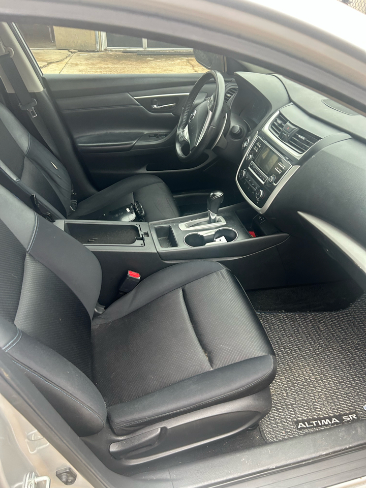 Nissan Altima 2.5 SR 2016
