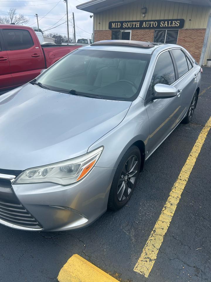 Toyota Camry XLE V6 2015