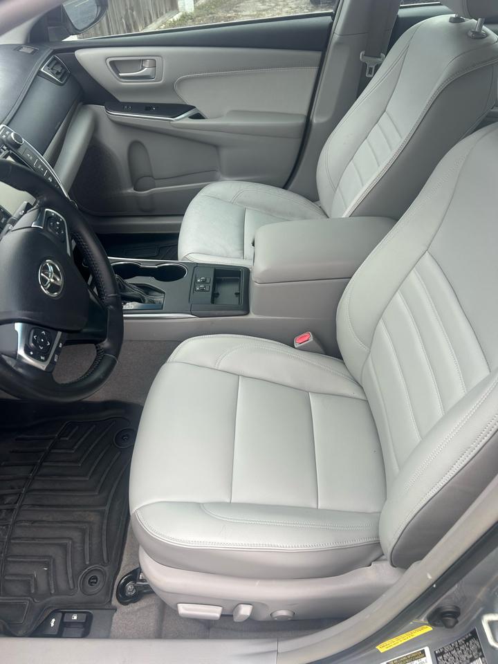 Toyota Camry XLE V6 2015