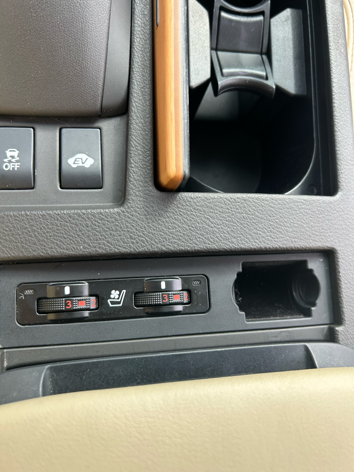 Lexus RX 450h FWD 2015