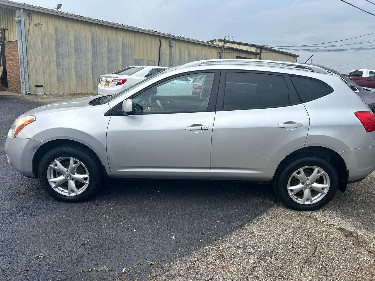 Nissan Rogue S AWD 2009