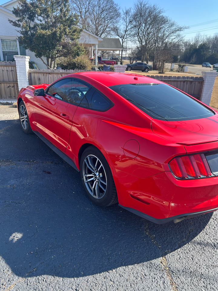 Ford Mustang EcoBoost Coupe 2017