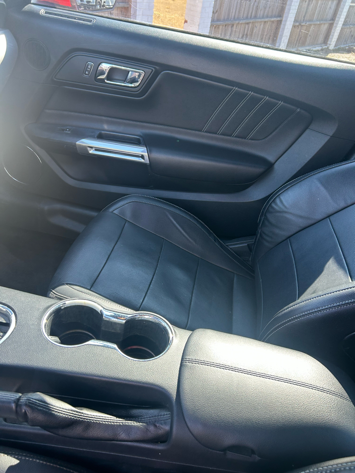 Ford Mustang EcoBoost Coupe 2017