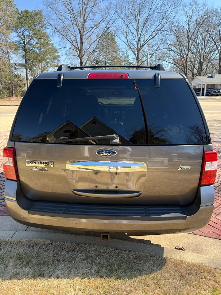 Ford Expedition Limited 2WD 2013