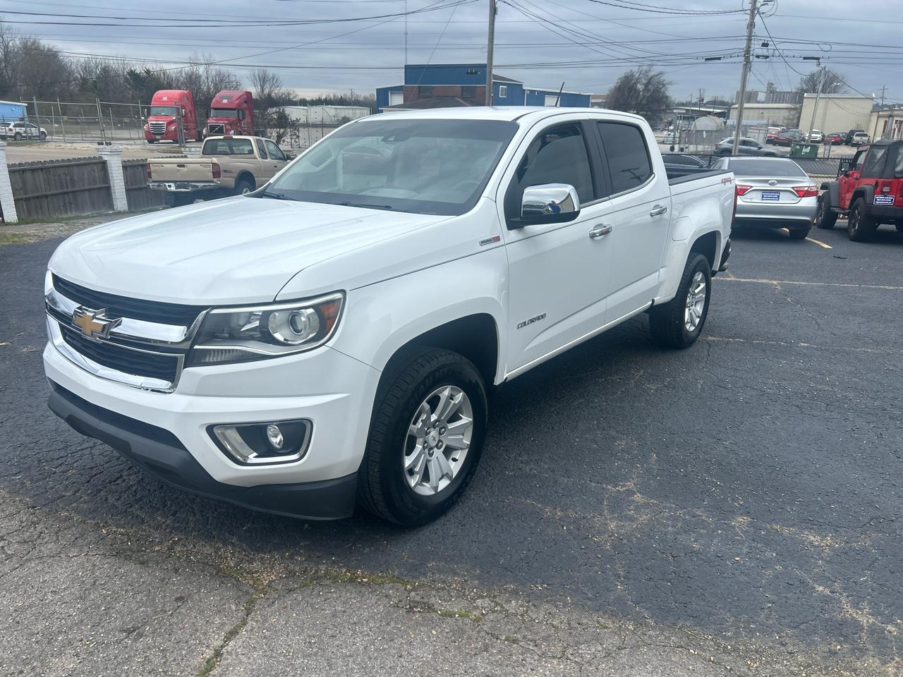 Chevrolet Colorado 1LT Crew Cab 4WD 2016