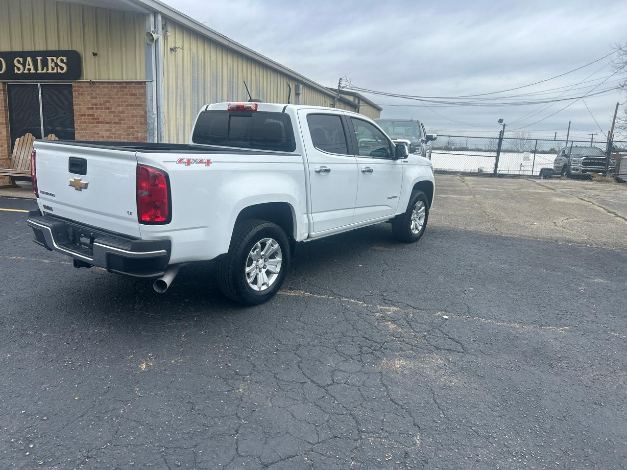 Chevrolet Colorado 1LT Crew Cab 4WD 2016