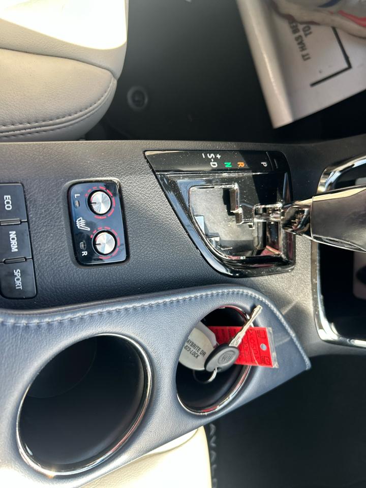 Toyota Avalon XLE Touring SE 2015