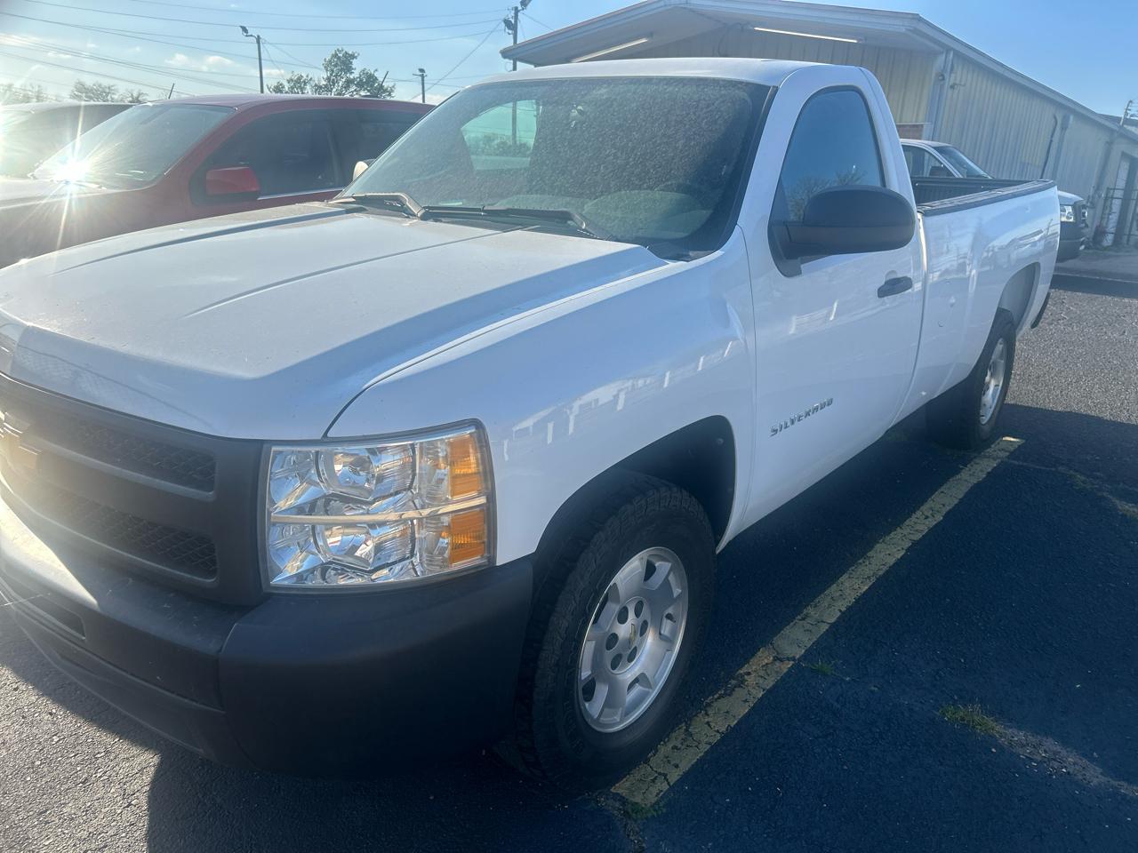 2012 Chevrolet Silverado 1500 2WD Reg Cab 133.0" Work Truck