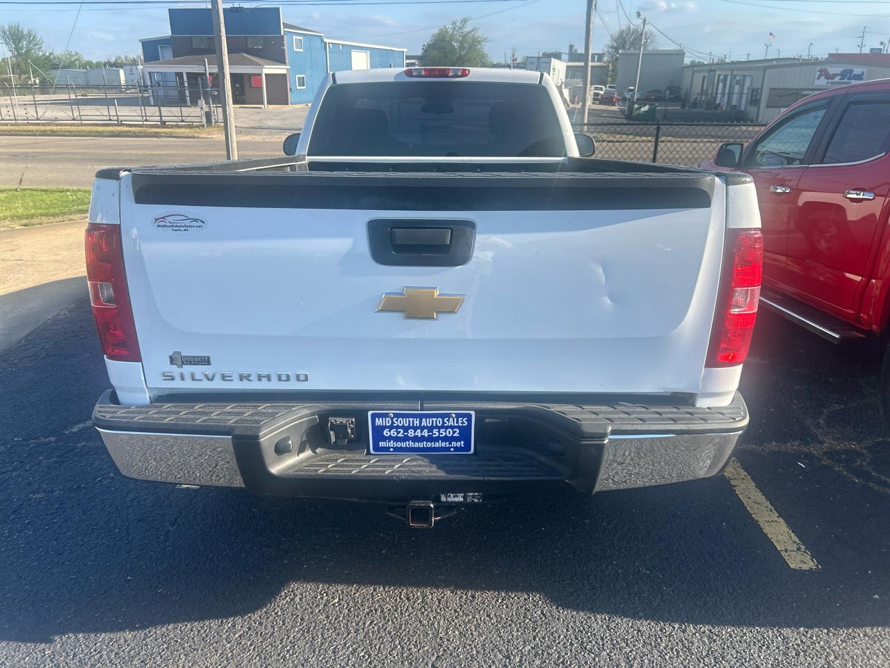 Chevrolet Silverado 1500 2WD Reg Cab 133.0" Work Truck 2012