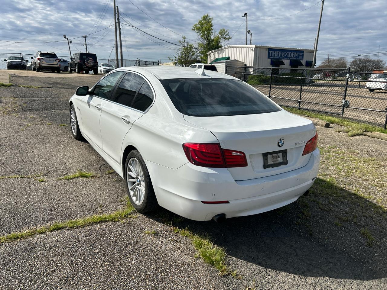 BMW 5-Series 535i 2011