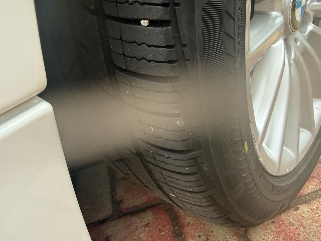 BMW 5-Series 535i 2011