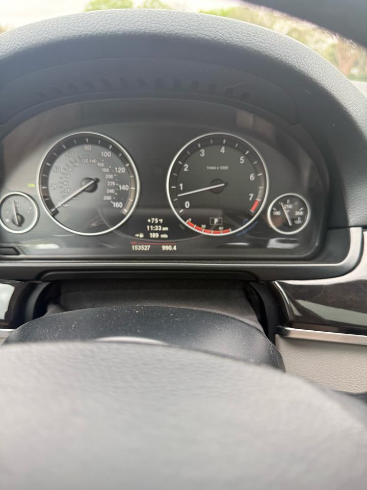 BMW 5-Series 535i 2011