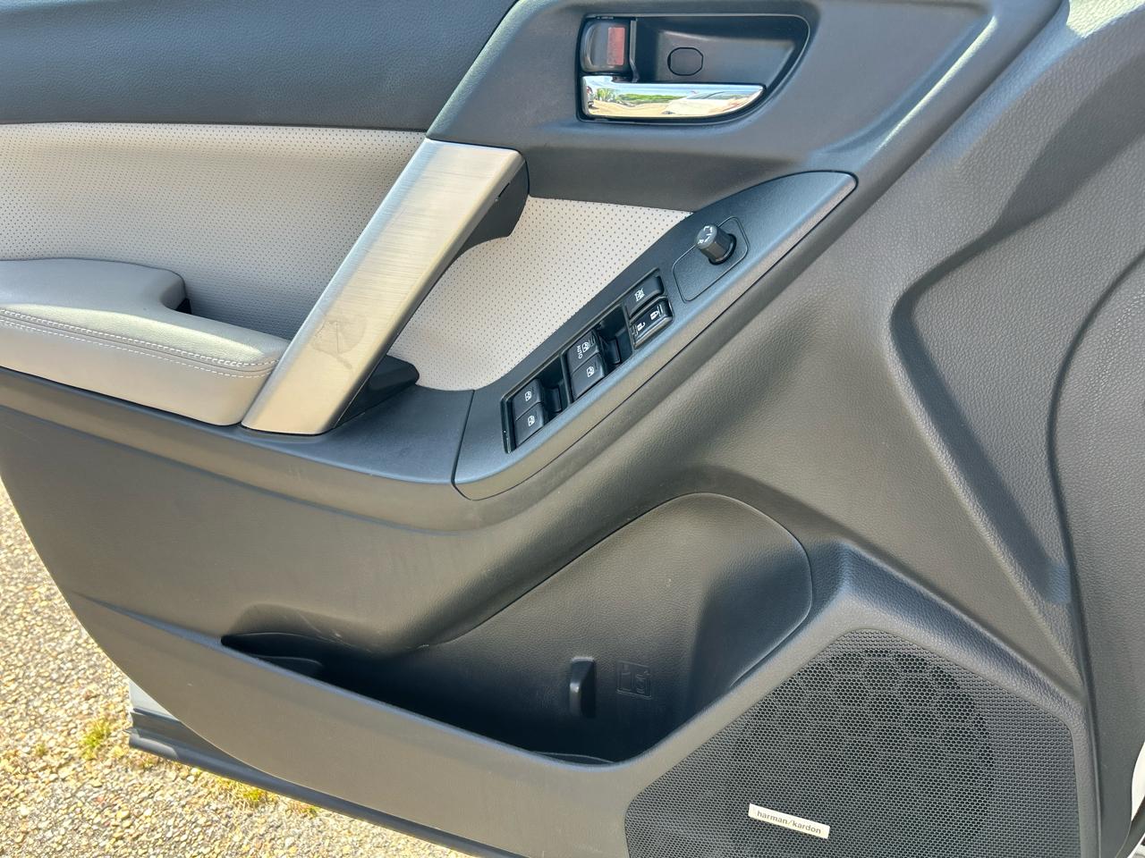 Subaru Forester 2.5i Touring 2015