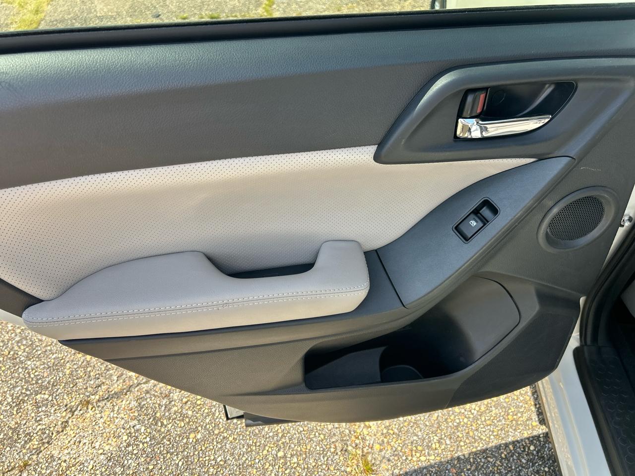 Subaru Forester 2.5i Touring 2015