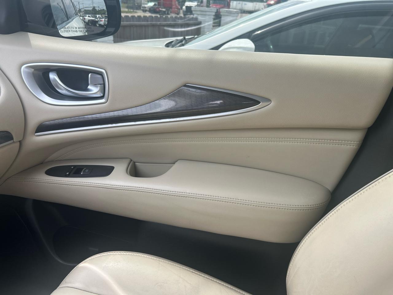 Infiniti QX60 Base FWD 2018