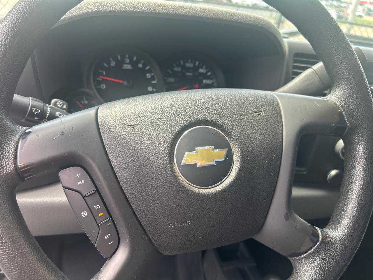 Chevrolet Silverado 1500 1LT Regular Cab 4WD 2011