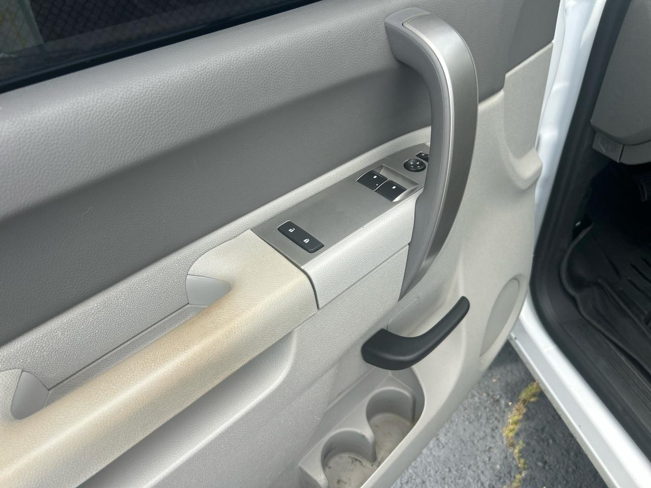 Chevrolet Silverado 1500 1LT Regular Cab 4WD 2011