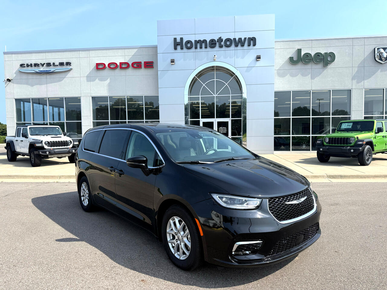 2024 Chrysler Pacifica Touring L