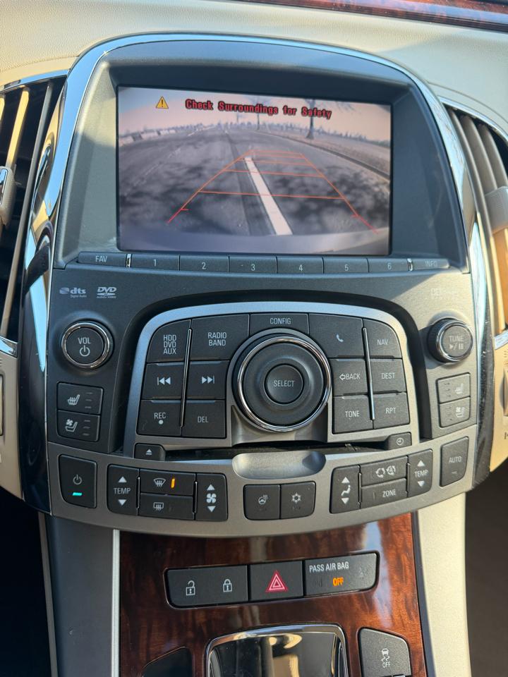 Buick LaCrosse CXS 2010