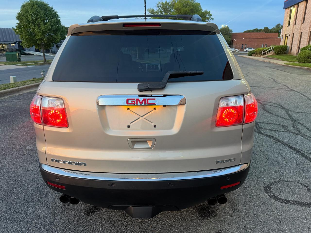 GMC Acadia SLT-2 AWD 2012