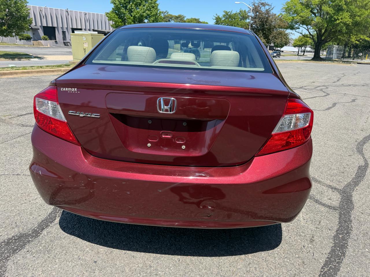 Honda Civic LX Sedan 5-Speed AT 2012