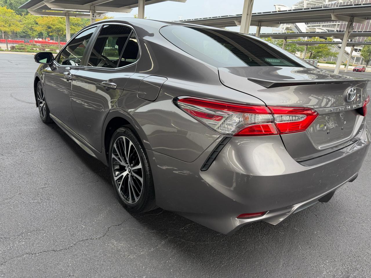 Toyota Camry L 2018