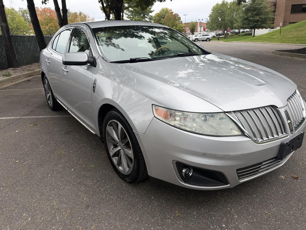 Lincoln MKS 3.7L FWD 2010