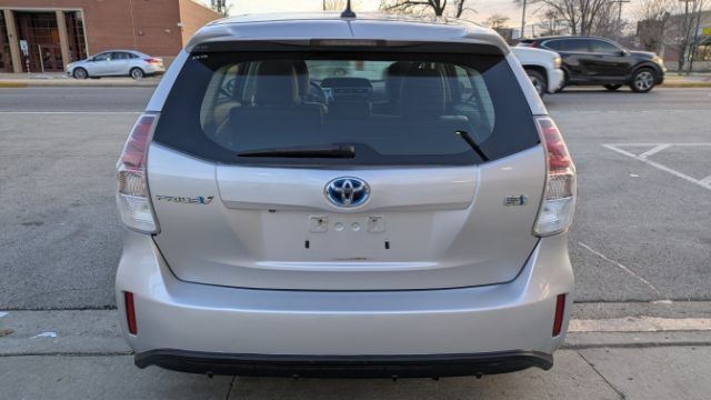 Toyota Prius V Three 2015