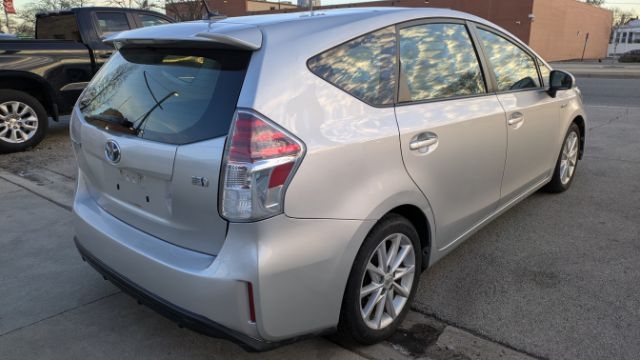 Toyota Prius V Three 2015