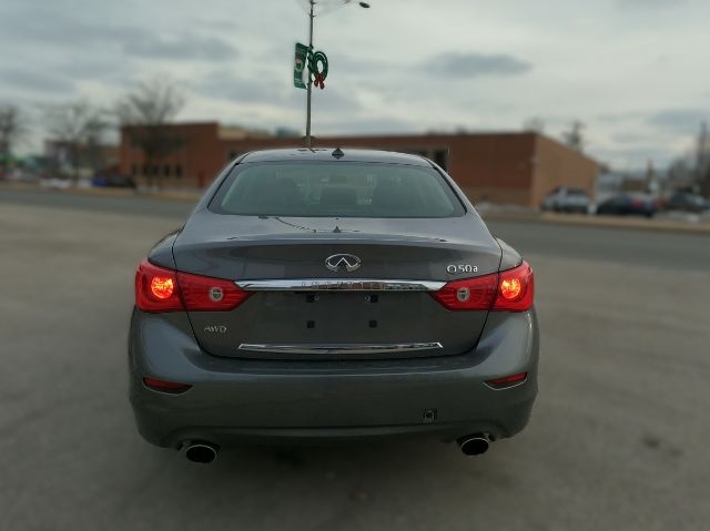Infiniti Q50 Premium AWD 2014