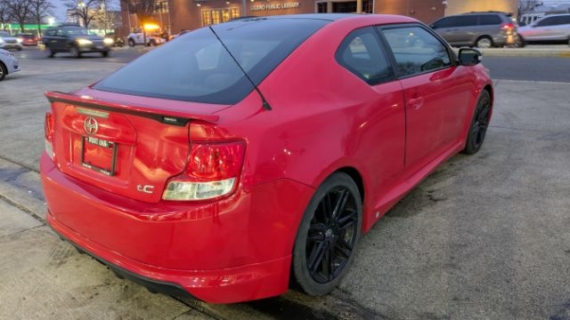 Scion tC Sports Coupe 6-Spd AT 2013