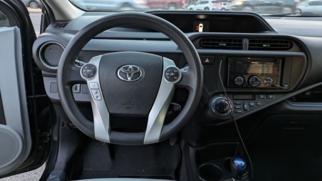 Toyota Prius c Four 2013