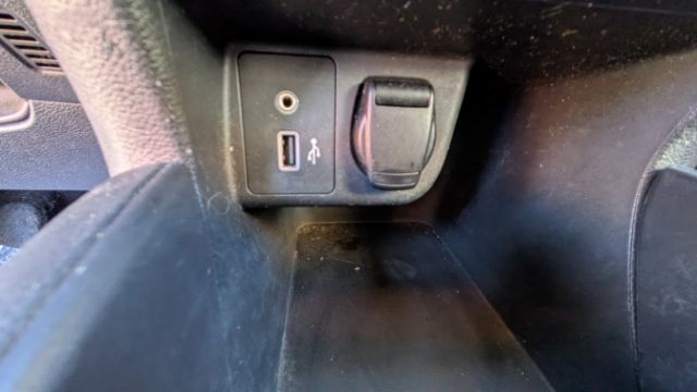 Nissan Versa SR 2020