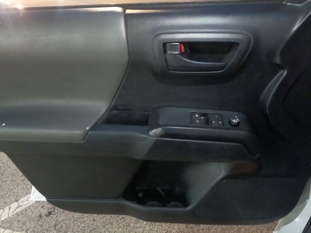 Toyota Tacoma SR5 Access Cab I4 6AT 2WD 2018