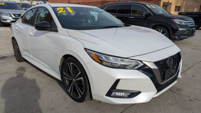 2021 Nissan Sentra SR's photo