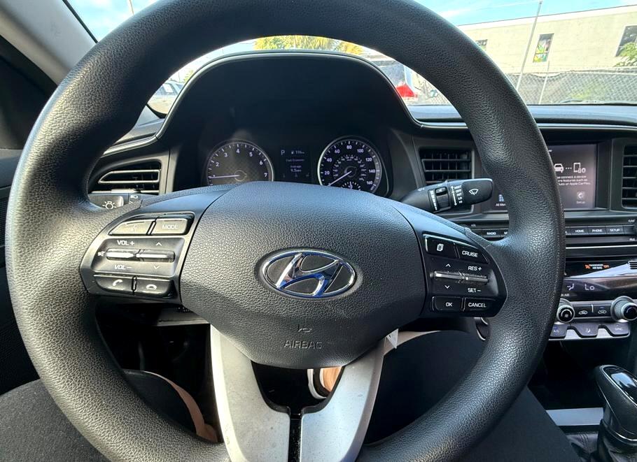 Hyundai Elantra Limited 2020