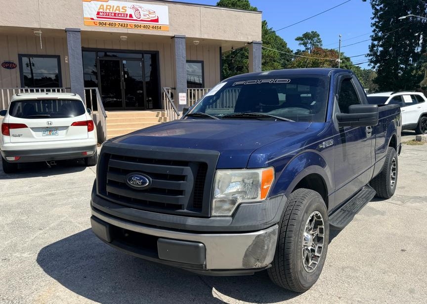 2012 Ford F-150 XL 8-ft. Bed 2WD