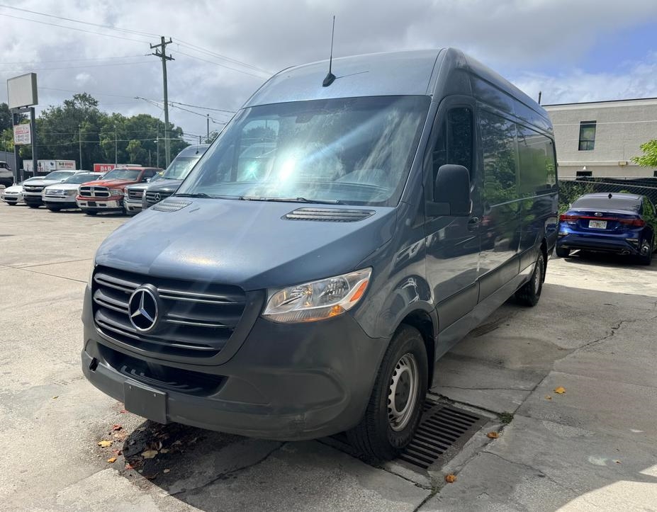 2019 Mercedes-Benz Sprinter Crew Van
