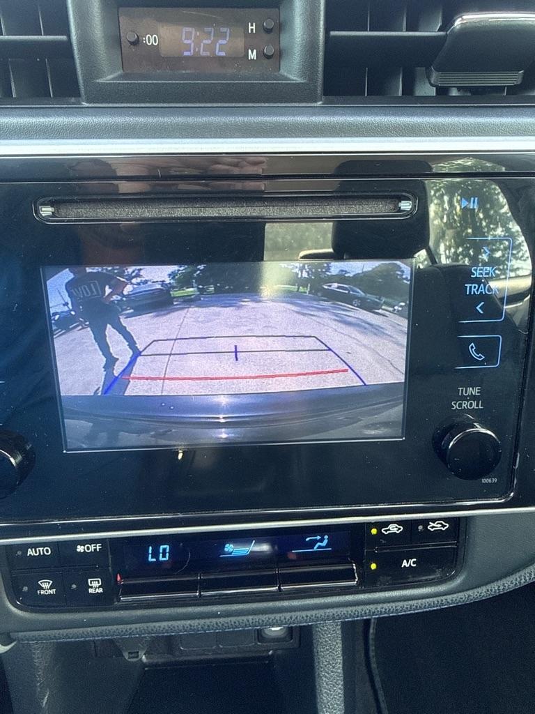 2019 Toyota Corolla SE - Photo 14