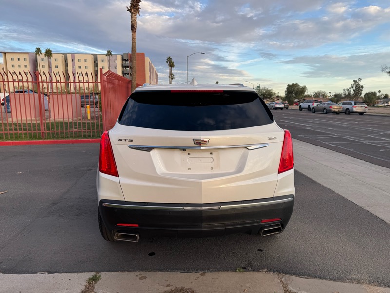 Cadillac XT5 Base 2017