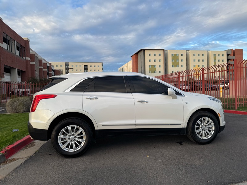 Cadillac XT5 Base 2017